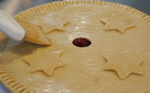 Cherry Pie Wisconsin Pie Co | Frozen Baked - 9 1/2 Inch | US Shipping